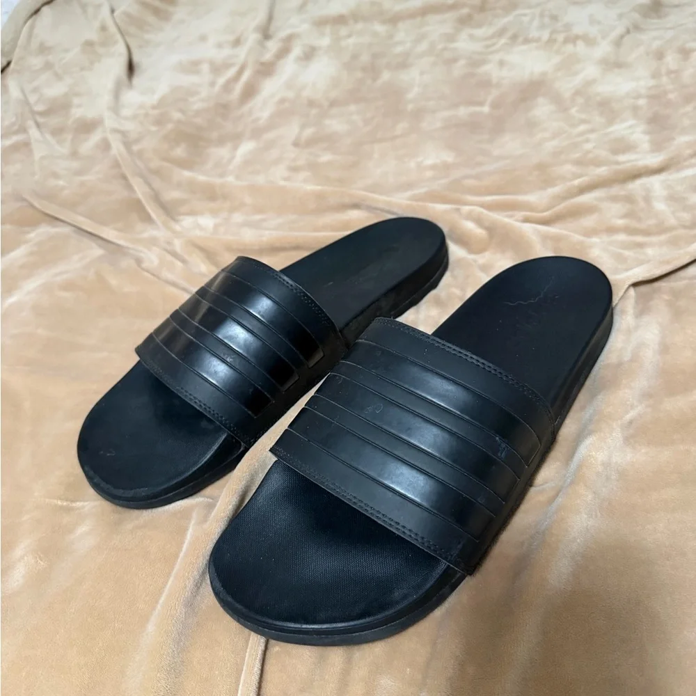 adidas Adilette Comfort Black Slide with Textured Footbed Men’s 12